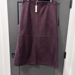 NWT, never worn faux chocolate brown suede women's skirt. Max Studio, size L